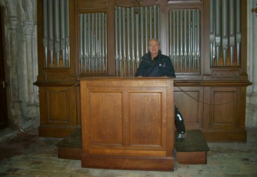 Le Président, organiste occasionnel à St Sulpice de Favières