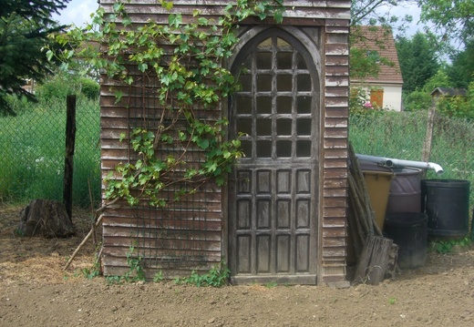 Petite cabane de jardin originale