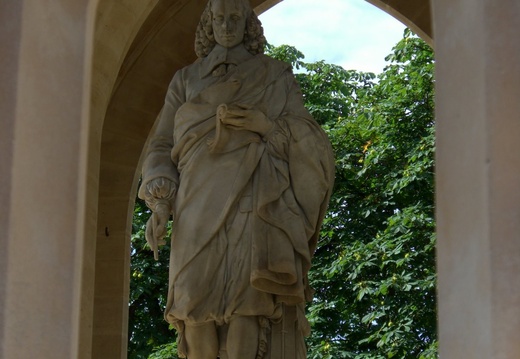 28_statue de Pascal à la tour St Jacques