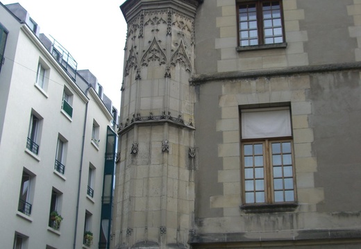 31_tour rue des Francs bourgeois 3e
