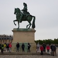 20210508 1 Statue équestre de Louis XIV place d'Armes devant le château de Versailles